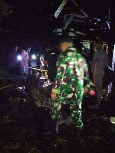 mbminvestigasi.com | Pelita Membawa Duka, Lilin Diduga Picu Kebakaran Hebat di Wonosegoro mbminvestigasi.com | Pelita Membawa Duka, Lilin Diduga Picu Kebakaran Hebat di Wonosegoro