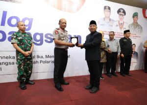mbminvestigasi.com | Kapolda Jatim Pastikan Tak Ada Ancaman Kerusuhan di Jatim, Warga Diminta Tak Percaya Hoaks mbminvestigasi.com | Kapolda Jatim Pastikan Tak Ada Ancaman Kerusuhan di Jatim, Warga Diminta Tak Percaya Hoaks
