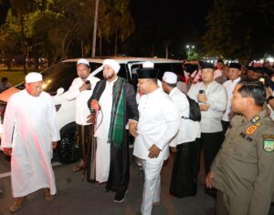 mbminvestigasi.com | KAPOLDA KEPRI HADIRI KEPRI BERSHALAWAT-3 BERTEMA "MALAM CINTA RASUL, CINTA NEGERI