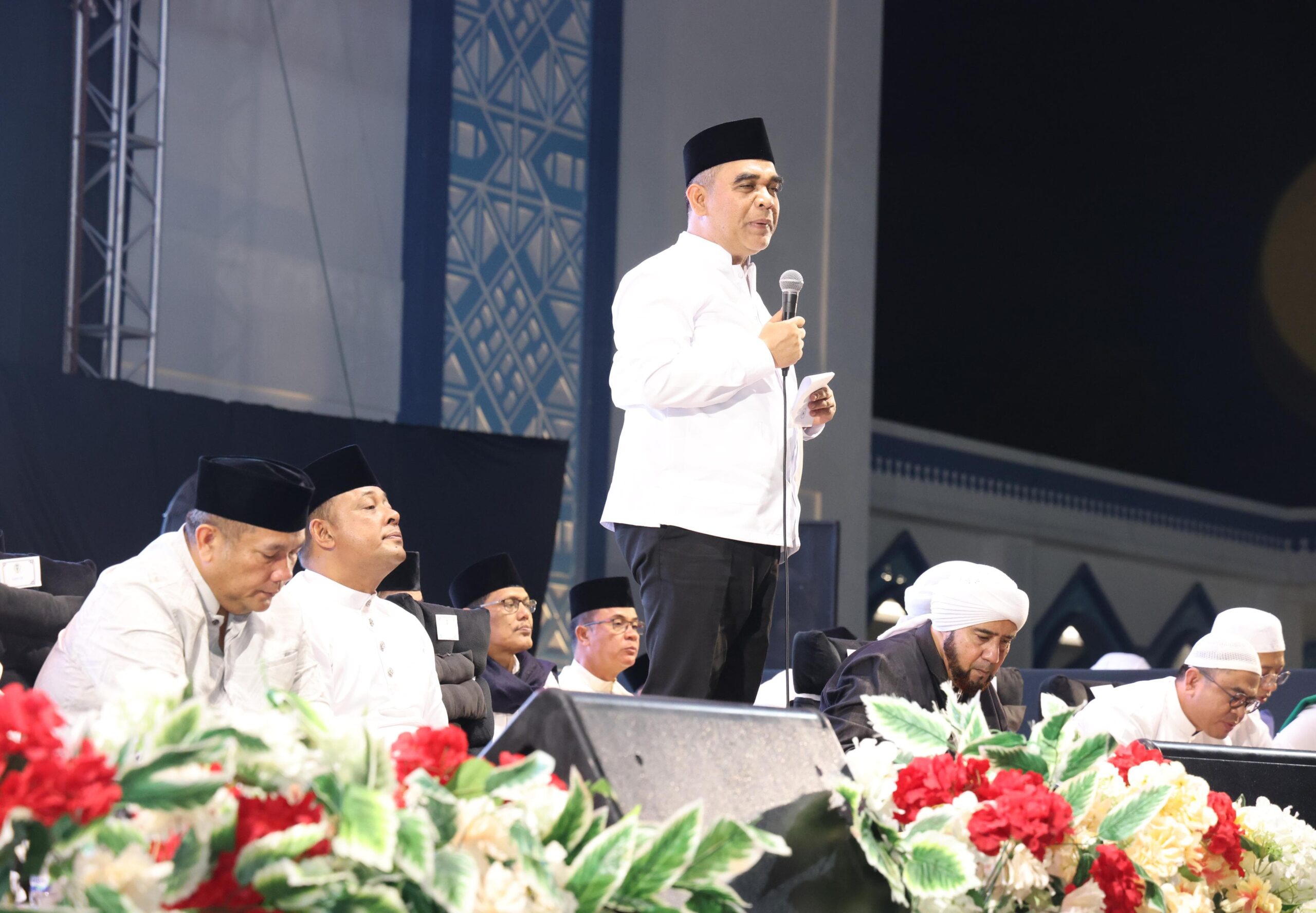 mbminvestigasi.com | KAPOLDA KEPRI HADIRI KEPRI BERSHALAWAT-3 BERTEMA "MALAM CINTA RASUL, CINTA NEGERI mbminvestigasi.com | KAPOLDA KEPRI HADIRI KEPRI BERSHALAWAT-3 BERTEMA "MALAM CINTA RASUL, CINTA NEGERI