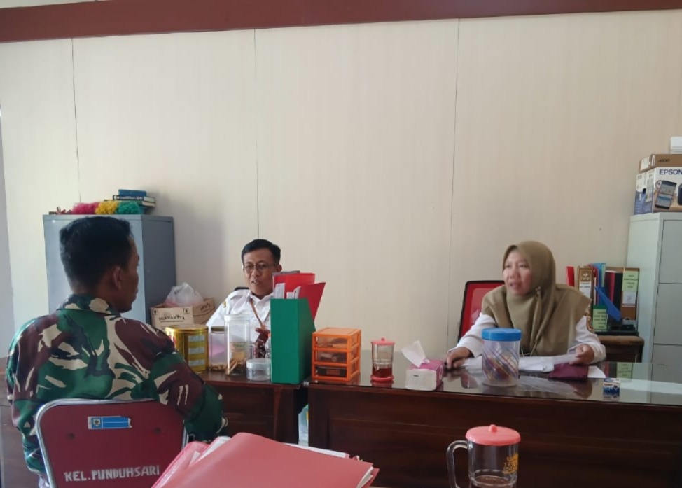 mbminvestigasi.com | Koramil 11 Manyaran Bersinergi dengan Kelurahan, Dukung Program Pemerintah
