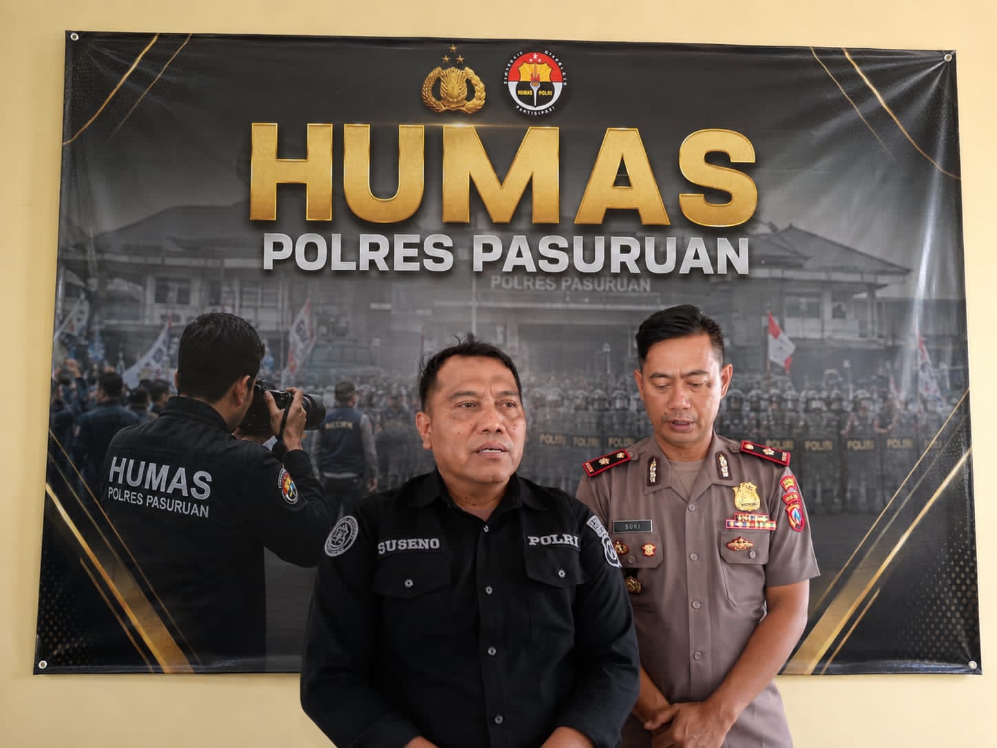 mbminvestigasi.com | Polres Pasuruan Beri Klarifikasi Meninggalnya Korban Diduga Tersangka Judol, Komitmen Usut Tuntas dan Transparan mbminvestigasi.com | Polres Pasuruan Beri Klarifikasi Meninggalnya Korban Diduga Tersangka Judol, Komitmen Usut Tuntas dan Transparan