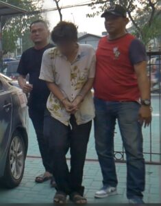 mbminvestigasi.com | Ungkap Peredaran Tramadol dan Hexymer, Polsek Cengkareng Amankan Pelaku Beserta 2.500 Butir Obat Keras mbminvestigasi.com | Ungkap Peredaran Tramadol dan Hexymer, Polsek Cengkareng Amankan Pelaku Beserta 2.500 Butir Obat Keras