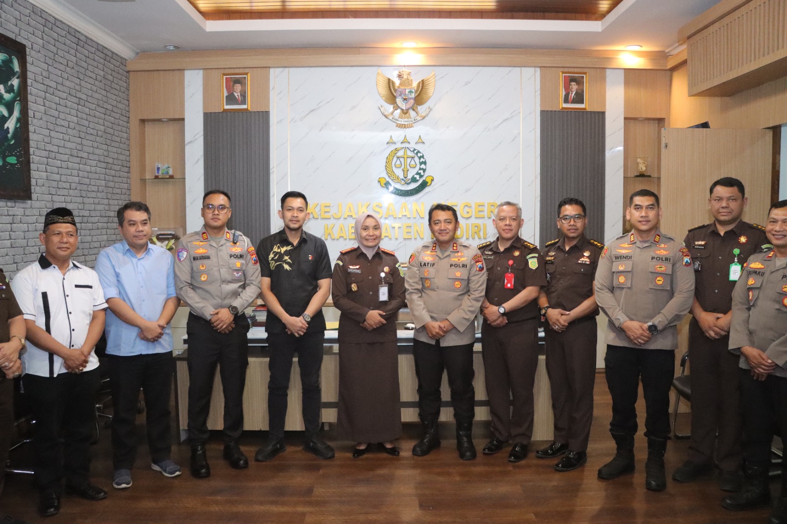 mbminvestigasi.com | Silaturahmi ke Rois Syuriah PCNU dan Kajari, Kapolres Kediri Perkuat Kolaborasi