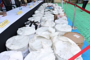 mbminvestigasi.com | Polres Metro Jakarta Barat Musnahkan Bahan Baku Narkotika 1,1 Ton Carisoprodol, Selamatkan 3,5 Juta Jiwa