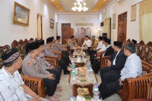 mbminvestigasi.com | Kapolres Kediri Rangkul Kekuatan Moral Masyarakat Lewat Silaturahmi