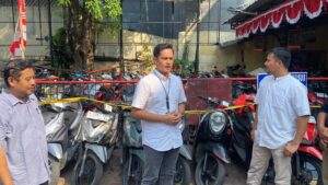 mbminvestigasi.com | Polsek Tambora Kembalikan Enam Sepeda Motor Hilang kepada Pemilik, Wujud Nyata Pelayanan Presisi Polri