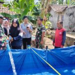 mbminvestigasi.com | Setetes Harapan di Musim Kemarau, Babinsa Koramil Wonosegoro Dampingi Pendistribusian Air Bersih