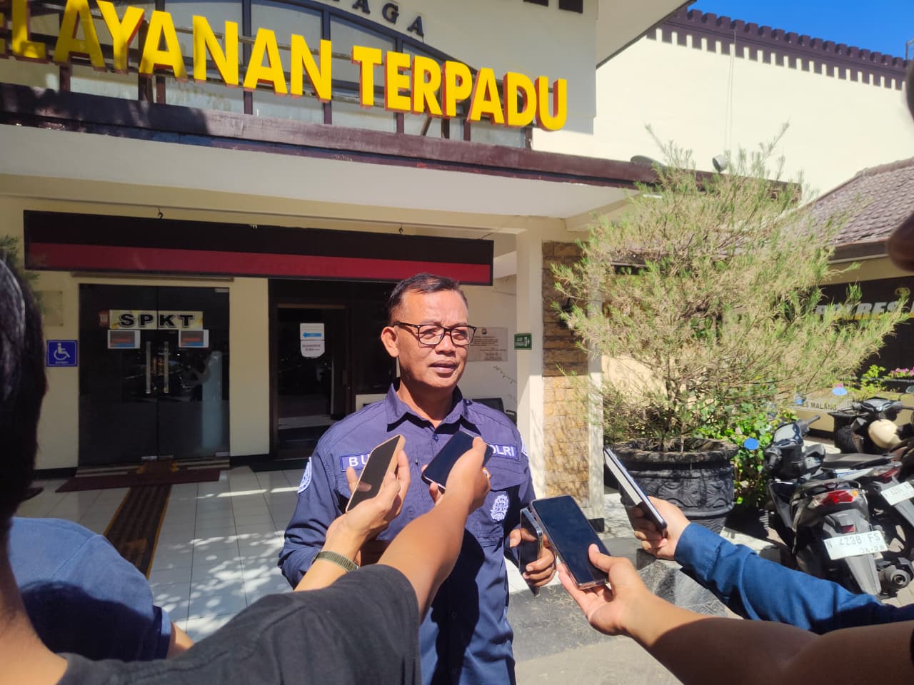 mbminvestigasi.com | Polres Malang Amankan Tersangka Pengedar Narkoba di Kepanjen, Sita Sabu 96 Gram dan Ganja 131 Gram mbminvestigasi.com | Polres Malang Amankan Tersangka Pengedar Narkoba di Kepanjen, Sita Sabu 96 Gram dan Ganja 131 Gram