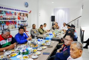 mbminvestigasi.com | Kapolri Dukung Dialog Penyusunan RUU Ketenagakerjaan, Siap Jadi Jembatan Aspirasi Buruh
