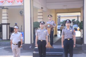 Mbminvestigasi.com | Apel Pagi, Kapolres Kediri Kota Beri Penekanan Keras: Disiplin, Integritas dan Kesiapsiagaan.