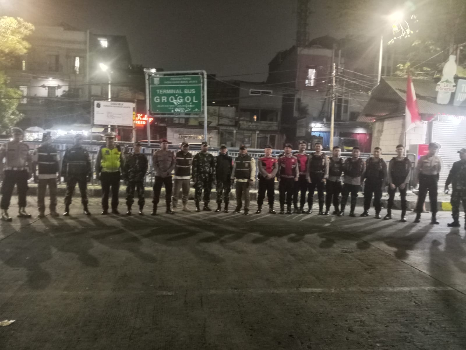 Mbminvestigasi.com | Cegah Kejahatan Jalanan, Polres Jakbar Gelar Razia dan Patroli Skala Sedang hingga Dini Hari