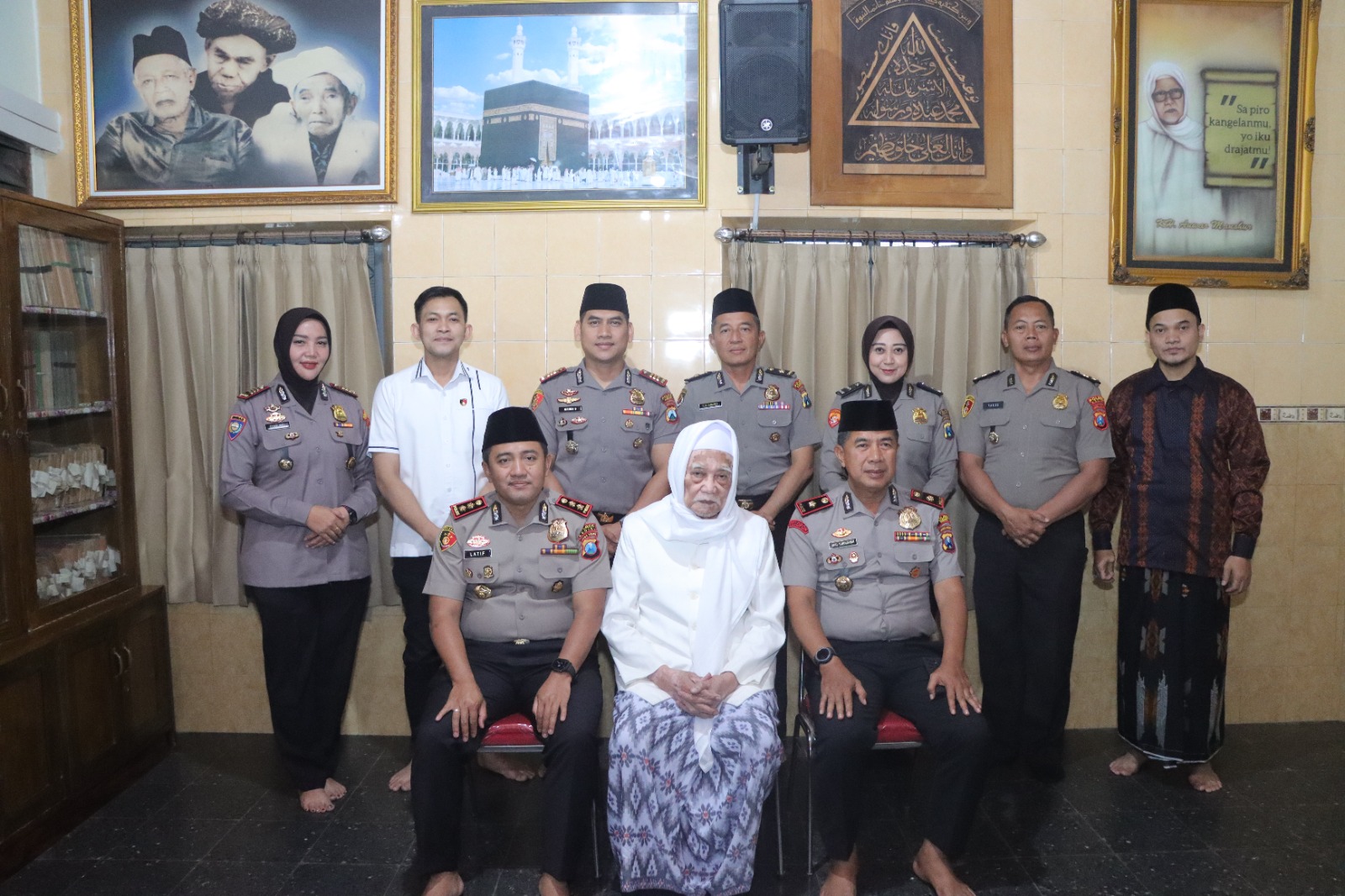 Mbminvestigasi.com | Bangun Jejaring Lintas Elemen, Kapolres Kediri Sambangi TNI, Ulama hingga Ketua PN.