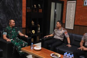 Mbminvestigasi.com | TNI-Polri Kompak, Kapolres Kediri Kota Perkuat Sinergi dengan Yonif 521/DY