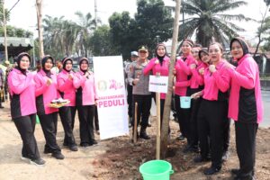 Mbminvestigasi.com | PMJ Merdeka, Kapolres Metro Jakbar Ajak Masyarakat Hijaukan Jakarta Barat