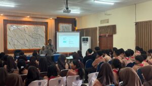 Mbminvestigasi.com | Kenali Teknologi, Bijak Menggunakan AI, Polres Kediri Kota Sosialisasikan Paham AI kepada Pelajar SMAN 1 Kediri