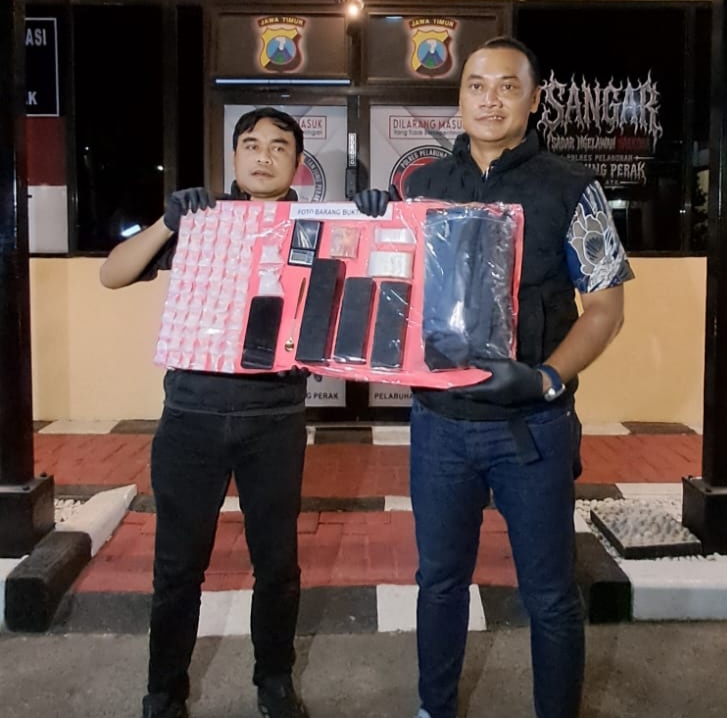 Mbminvestigasi.com | Polres Pelabuhan Tanjung Perak Ungkap Peredaran Narkoba Amankan 672 Paket Sabu di Semampir