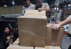 Mbminvestigasi.com | Bantuan Karhutla Polri Tiba di Kalbar, Distribusi ke Wilayah Lain Bertahap
