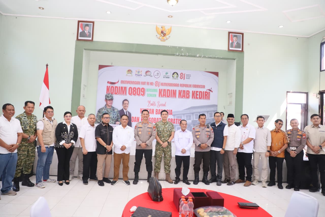 Mbminvestigasi.com | Kapolres Kediri Kota Hadiri Khitan Bahagia, 50 Anak Dapat Layanan Khitan Gratis Mbminvestigasi.com | Kapolres Kediri Kota Hadiri Khitan Bahagia, 50 Anak Dapat Layanan Khitan Gratis