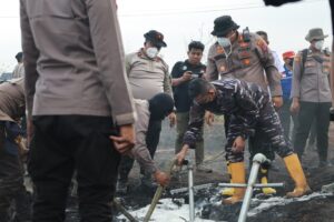 Mbminvestigasi.com | Polri Bersama Tim Gabungan Gunakan Cara Baru Hadapi Karhutla Gambut