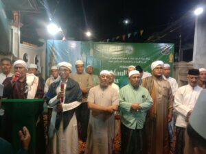 Mbminvestigasi.com | Majelis Wasyiyatul Musthofa Gelar Peringatan Maulid Nabi Muhammad SAW di Koja Jakarta Utara, Hadirkan Habaib dan Tokoh Agama Mbminvestigasi.com | Majelis Wasyiyatul Musthofa Gelar Peringatan Maulid Nabi Muhammad SAW di Koja Jakarta Utara, Hadirkan Habaib dan Tokoh Agama