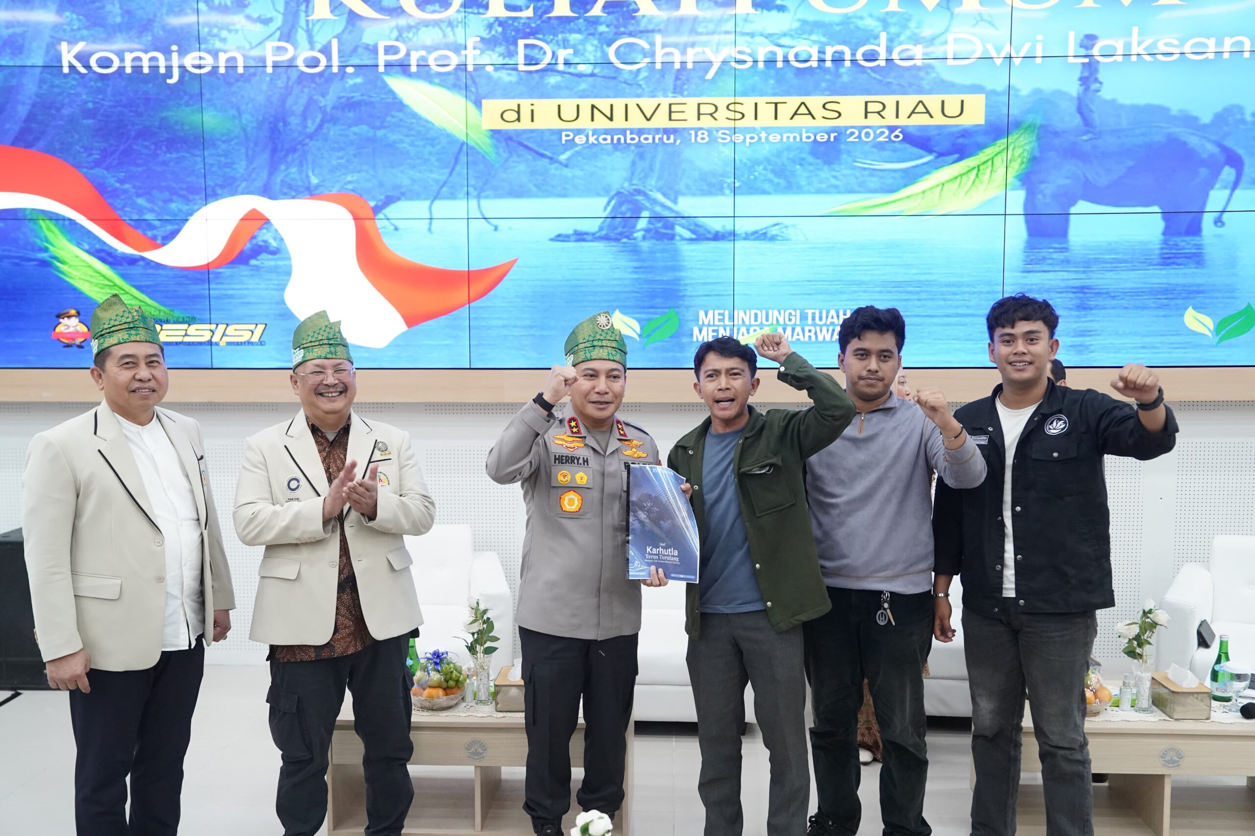 Mbminvestigasi.com | Wakapolri: Pusat Studi Unri-Polda Riau Tambah Jejaring 100 Pusat Studi Kepolisian Mbminvestigasi.com | Wakapolri: Pusat Studi Unri-Polda Riau Tambah Jejaring 100 Pusat Studi Kepolisian