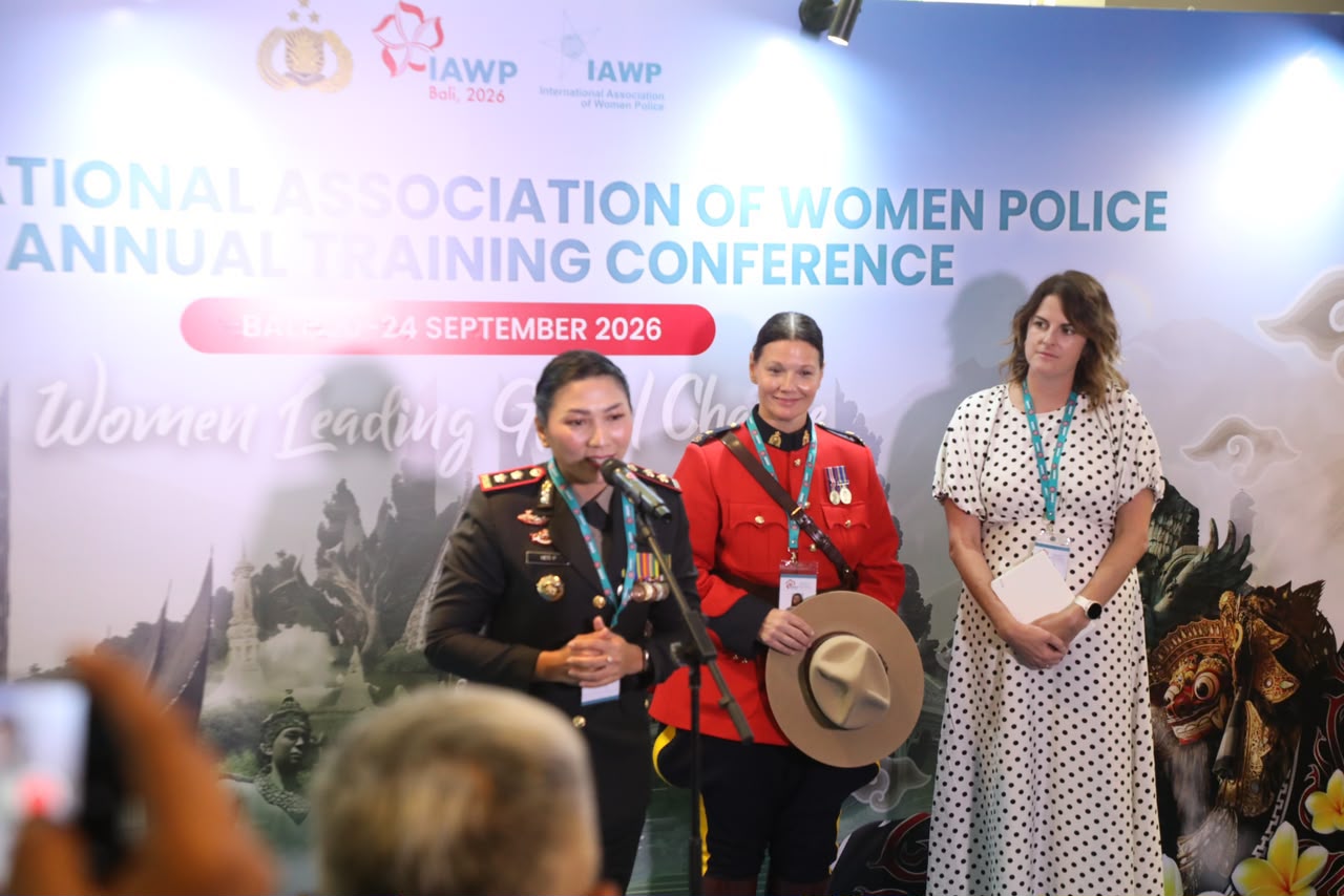 Mbminvestigasi.com | AKBP Hety Raih Penghargaan "Leadership" Di Ajang IAWP 2026