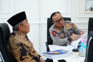 Mbminvestigasi.com | Polri Perkuat Tata Kelola Melalui Rekomendasi Kprp Dalam Buku Police Governance
