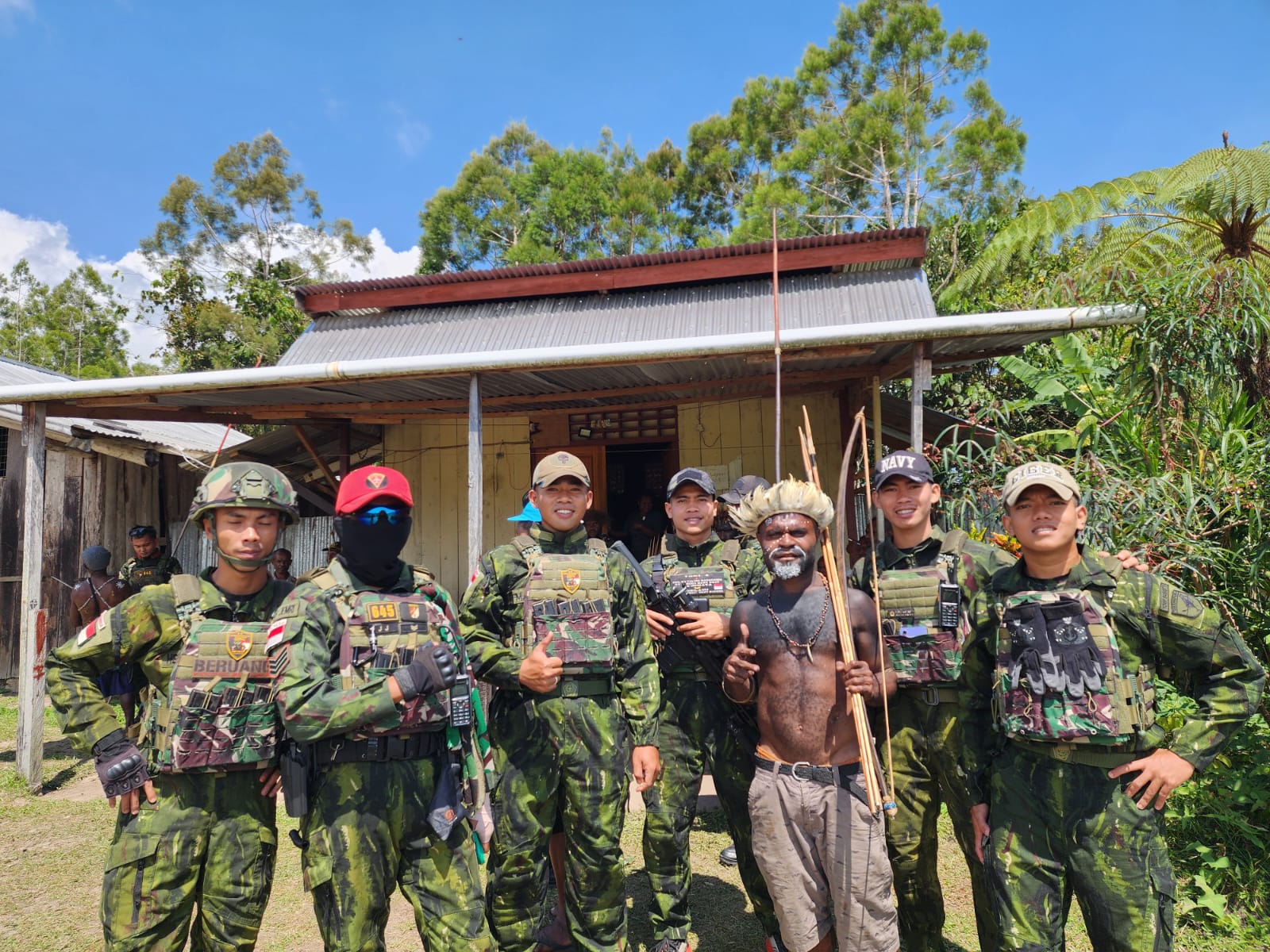 Mbminvestigasi.com | Pos Apalapsili Satgas Pamtas Kewilayahan RI-PNG Yonif 645/Gty Gelar Pengamanan Ibadah Masuk Injil di Distrik Apalapsili