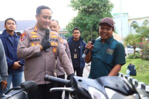 Mbminvestigasi.com | Kapolres Gresik Kembalikan Motor Korban Curanmor, Dua Residivis Diberi Tindakan Tegas Terukur