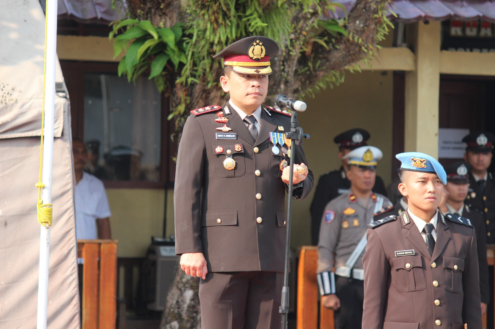 Mbminvestigasi.com | Kapolres Pesisir Barat Pimpin Upacara Hari Kesaktian Pancasila Tahun 2026