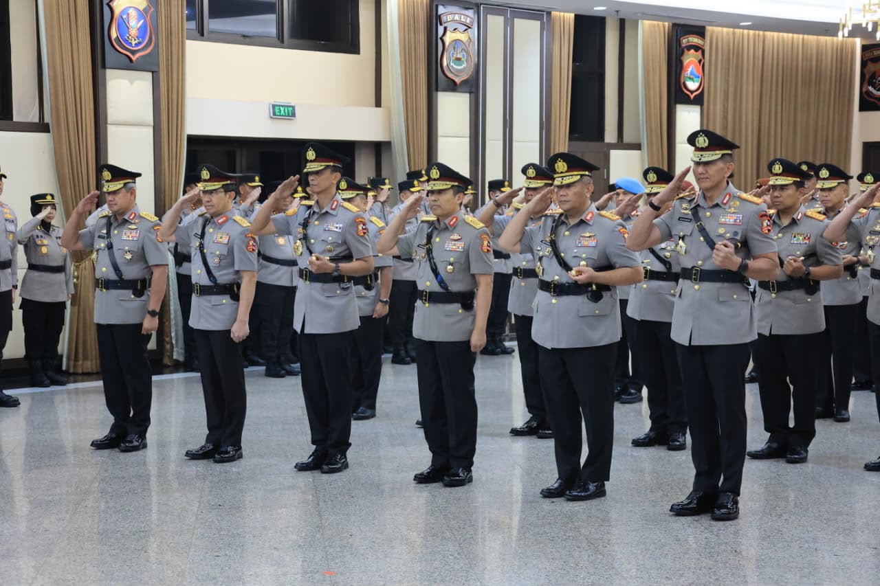 Mbminvestigasi.com | Polri Gelar Sertijab Sejumlah PJU Mabes dan Kapolda