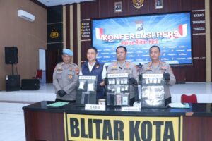 Mbminvestigasi.com | Wujudkan 'Zero Narkoba', Polres Blitar Kota Ungkap Sejumlah Kasus Narkotika dan Amankan Tersangka Pengedar