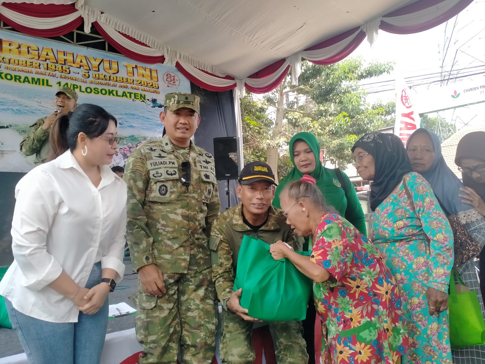 Mbminvestigasi.com | Kodim 0809/Kediri Bersama Koramil 14/Plosoklaten Gelar Bakti Kesehatan dan Bakti Sosial, Wujud Syukur HUT Ke-81 TNI