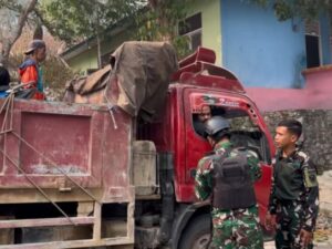 Mbminvestigasi.com | Satgas Yonif 147/KGJ Pos Kramamongga Gelar Sweeping Kendaraan Jaga Stabilitas Keamanan
