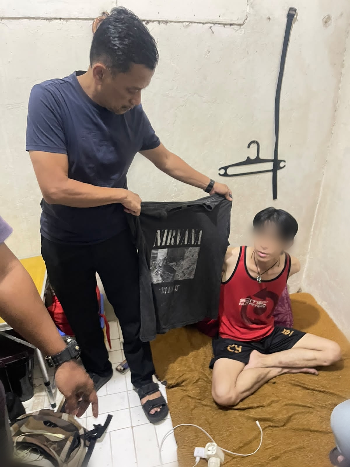 Mbminvestigasi.com | Kunci Tertinggal di Dasbor, Honda Scoopy dari Kos Krukut, Polisi Amankan Terduga Pelaku Mbminvestigasi.com | Kunci Tertinggal di Dasbor, Honda Scoopy dari Kos Krukut, Polisi Amankan Terduga Pelaku