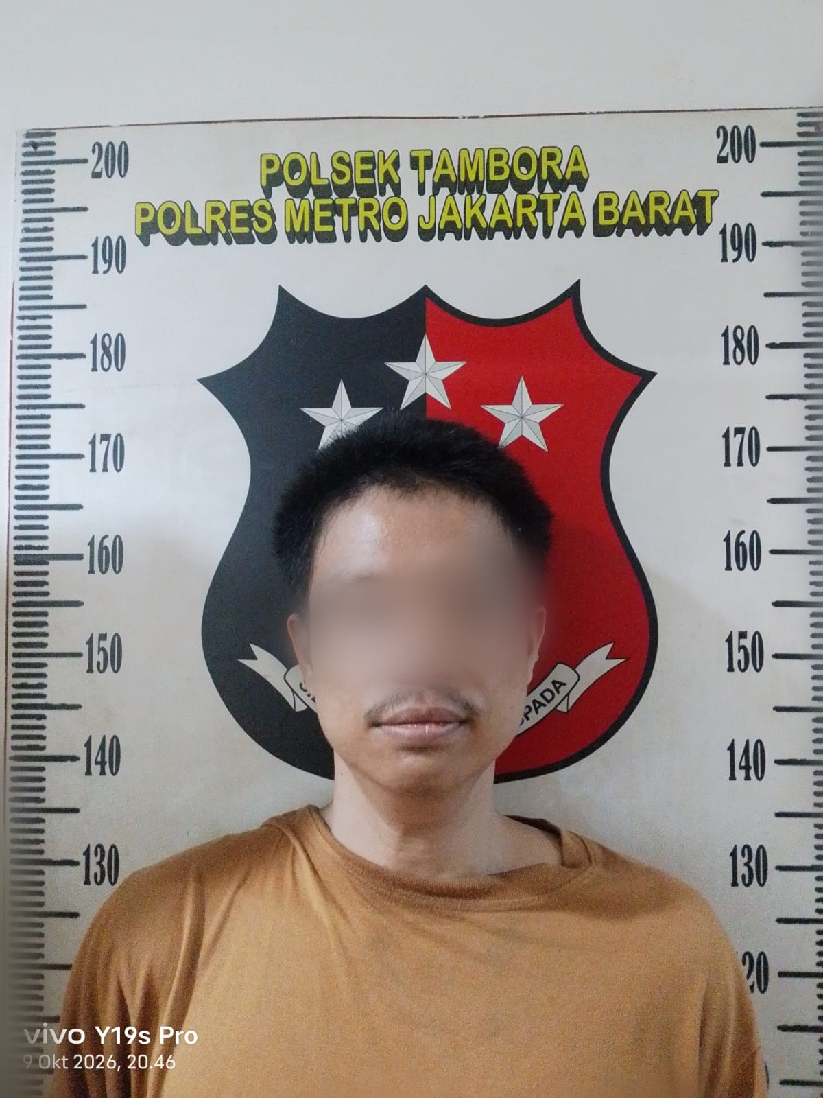 Mbminvestigasi.com | Terungkap, Terduga Pelaku Pencurian iPhone dan Laptop di Tambora Ditangkap Dibekasi