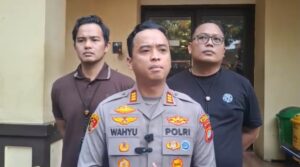 Mbminvestigasi.com | Terungkap, Terduga Pelaku Pencurian iPhone dan Laptop di Tambora Ditangkap Dibekasi