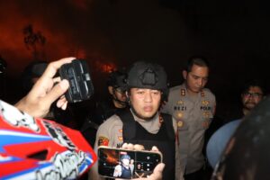 Mbminvestigasi.com | Pasca-Pembersihan Kampung Ambon, Polres Jakbar Amankan Delapan Orang Diduga Hendak Transaksi Narkoba