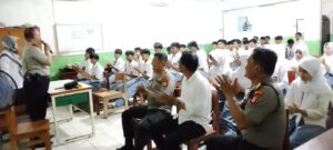 Mbminvestigasi.com | Sambangi SMK Yanindo, Kapolsek Tanjung Priok Ajak Pelajar Jauhi Narkoba dan Tawuran