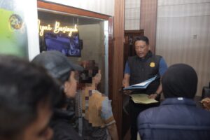 Mbminvestigasi.com | Cegah Peredaran Narkoba, Polres Blitar Gelar Operasi Gabungan Sasar THM
