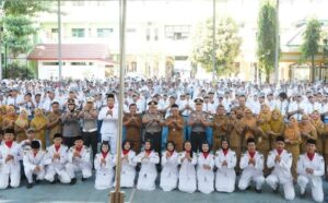 Mbminvestigasi.com | Polres Kediri Masuk Sekolah Bentengi Pelajar dari Bullying dan Bahaya Narkoba