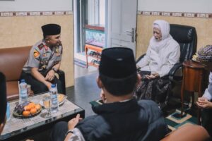 Mbminvestigasi.com | Perkuat Sinergi Kamtibmas, Kapolda Jatim Silaturahmi dengan Sejumlah Ulama di Kediri