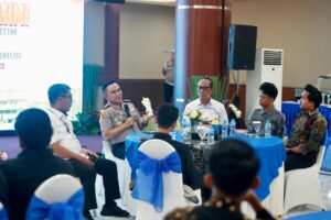 Mbminvestigasi.com | Perkuat Sinergi Kamtibmas, Kapolda Jatim Silaturahmi dengan BEM se-Jawa Timur Bangun Dialog Konstruktif