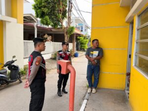 Mbminvestigasi.com | PATROLI SABHARA POLDA KEPRI PERKUAT KEAMANAN LINGKUNGAN DAN DEKATKAN POLRI DENGAN MASYARAKAT Mbminvestigasi.com | PATROLI SABHARA POLDA KEPRI PERKUAT KEAMANAN LINGKUNGAN DAN DEKATKAN POLRI DENGAN MASYARAKAT
