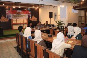 Mbminvestigasi.com | Polisi Bersama Masyarakat: Polresta Tuban Bareng Mahasiswa Perkuat Sinergi Kamtibmas