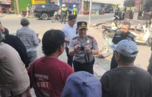 Mbminvestigasi.com | Polisi Bersama Masyarakat : Kapolresta Sumenep Blusukan di Pasar Anom Serap Aspirasi dan Perkuat Kamtibmas