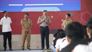 Mbminvestigasi.com | Bentuk Karakter Taat Hukum, Polresta Malang Kota Ajak Pelajar Jadi Generasi Emas Tanpa Kekerasan