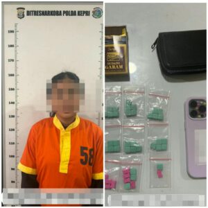 Mbminvestigasi.com | DITRESNARKOBA POLDA KEPRI UNGKAP DUGAAN JARINGAN PEREDARAN EKSTASI DI BATAM, 17 ORANG DIAMANKAN Mbminvestigasi.com | DITRESNARKOBA POLDA KEPRI UNGKAP DUGAAN JARINGAN PEREDARAN EKSTASI DI BATAM, 17 ORANG DIAMANKAN