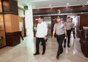 Mbminvestigasi.com | Perkuat Sinergi Penegakan Hukum, Kapolda Jatim Gelar Courtesy Call ke Kajati